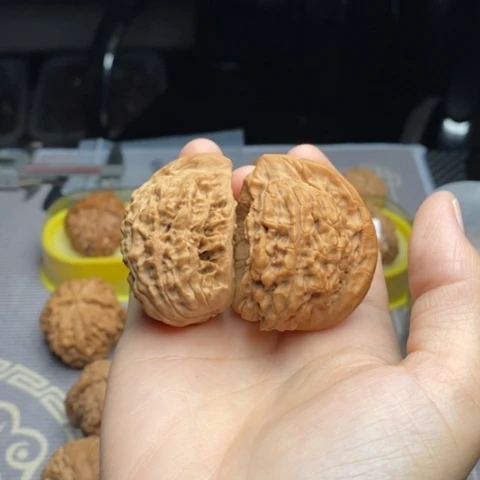 文玩核桃吊坠官帽半壁江山