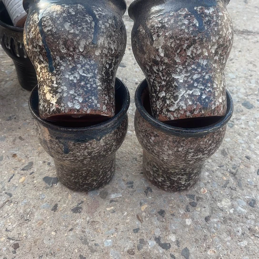 花盆紫砂口径12高14四个鎏金