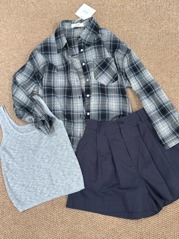 三件套格休闲套装