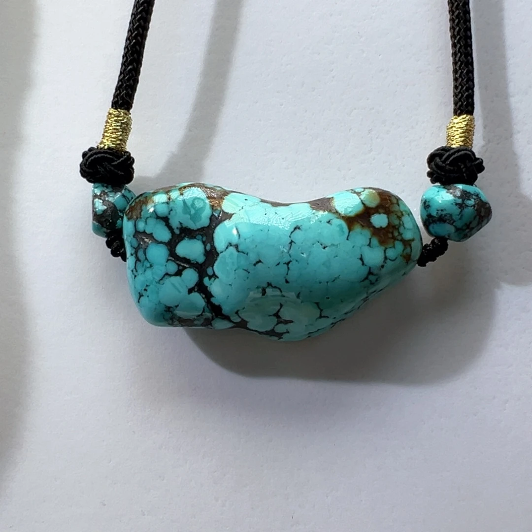 绿松石未镶嵌挂件