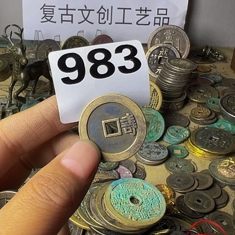 铜天**果复古文创工艺品