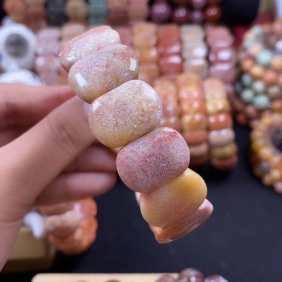 硅化珊瑚（珊瑚玉）未镶嵌手牌 双十一狂欢价多巴胺沙沙料带皮花 39