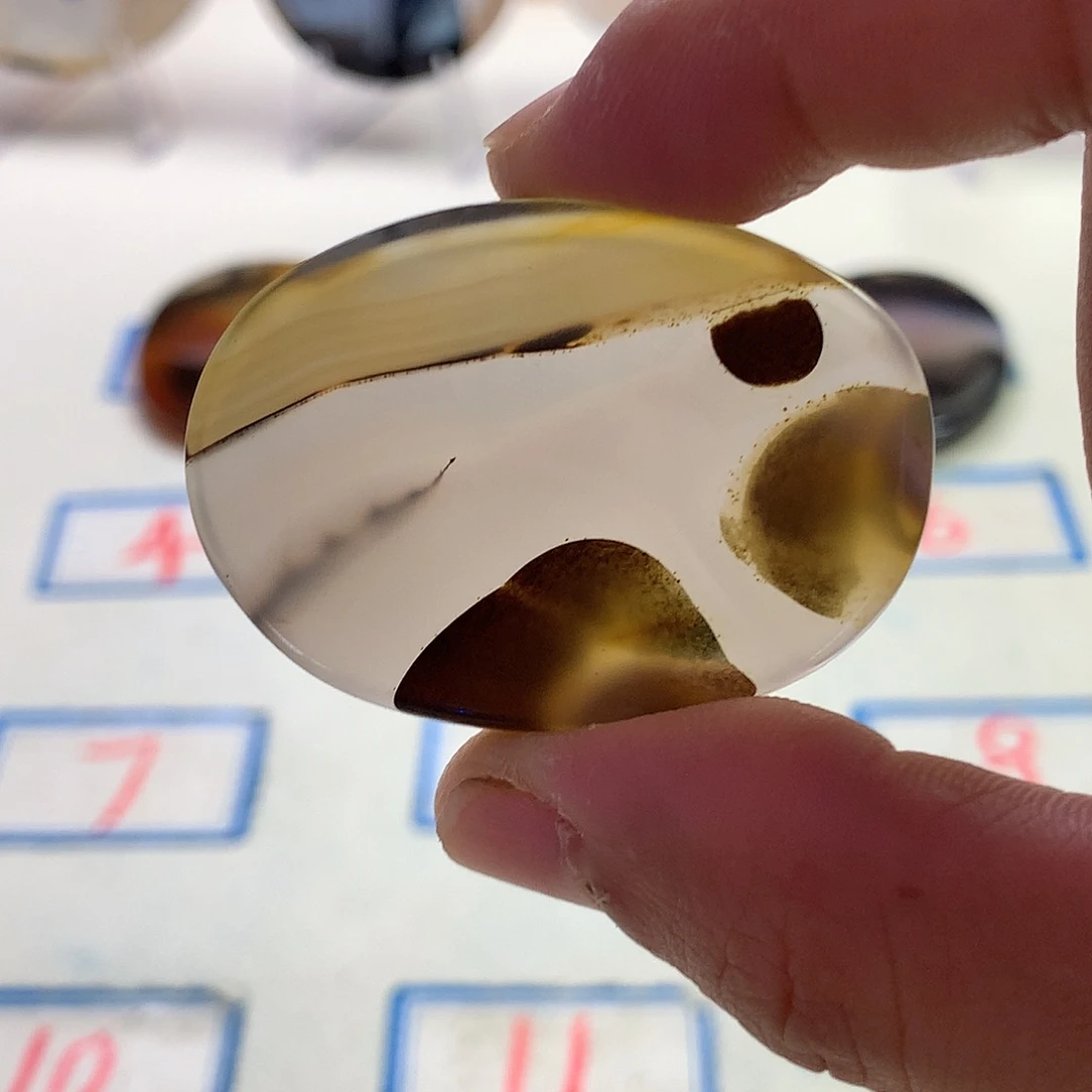 未镶嵌玛瑙/玉髓珠宝半成品