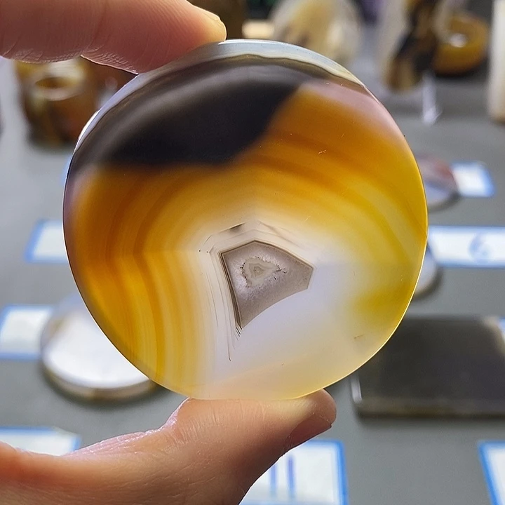 玛瑙/玉髓未镶嵌珠宝半成品73有扣