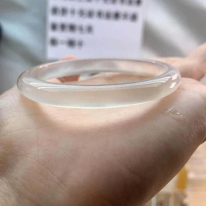 玛瑙/玉髓手镯未镶嵌米*米