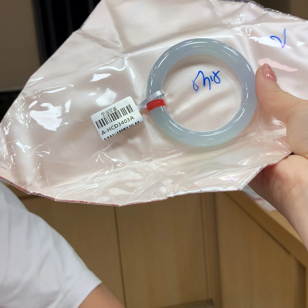 未镶嵌手镯翡翠不退不换