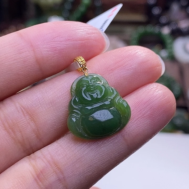 和田玉未镶嵌颈饰清货价碧玉金镶佛公