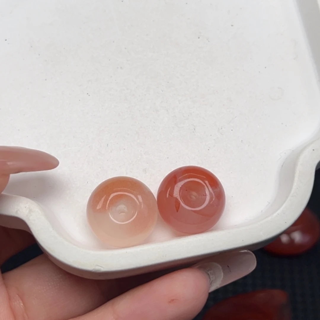 颈饰未镶嵌南红玛瑙