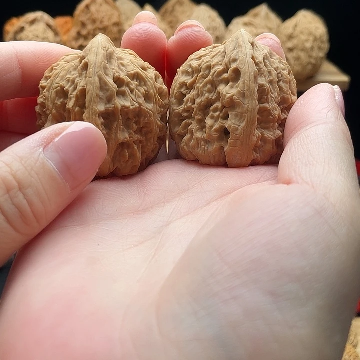 㞢****物美价廉物美价廉