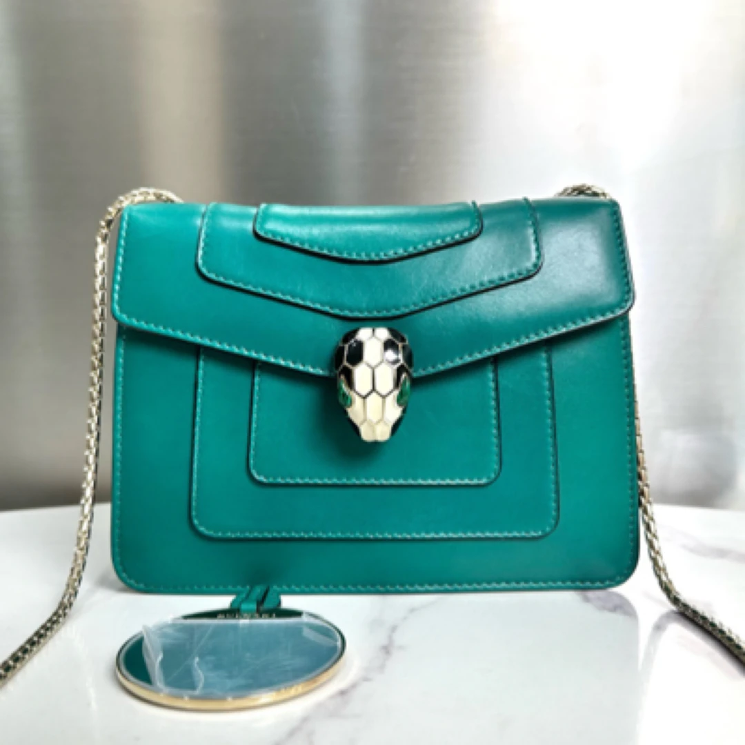 99新 BVLGARI/宝格丽 小号祖母绿珐琅蛇头12936101