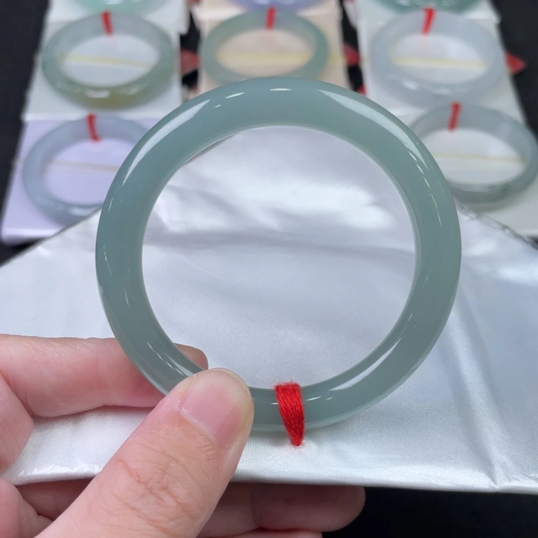 翡翠手镯未镶嵌53.3圆条