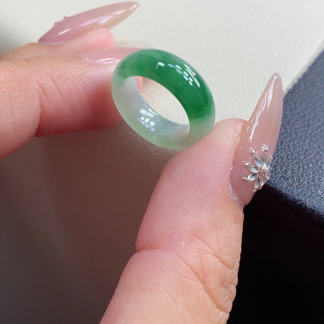 翡翠未镶嵌戒指5号