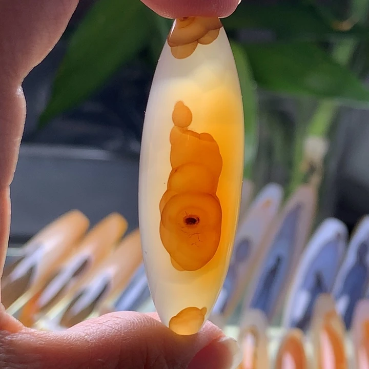 未镶嵌玛瑙/玉髓珠宝半成品43