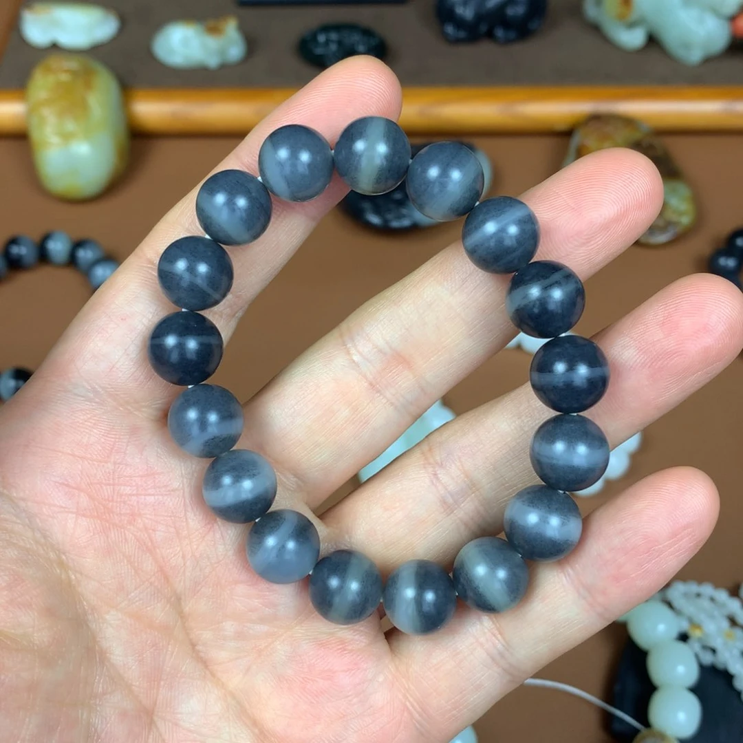 未镶嵌手链和田玉