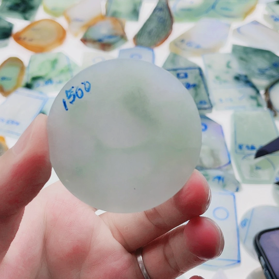 定制翡翠未镶嵌{*}包工