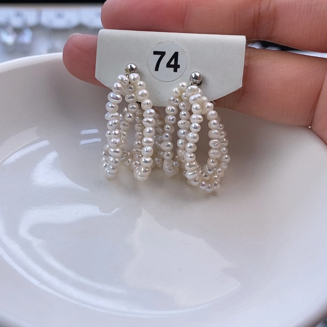 银S925镶嵌耳饰淡水珍珠