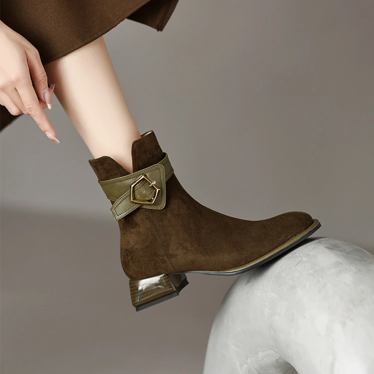 2025新款粗跟短靴女中跟方头皮带扣时尚百搭短靴低跟马丁靴