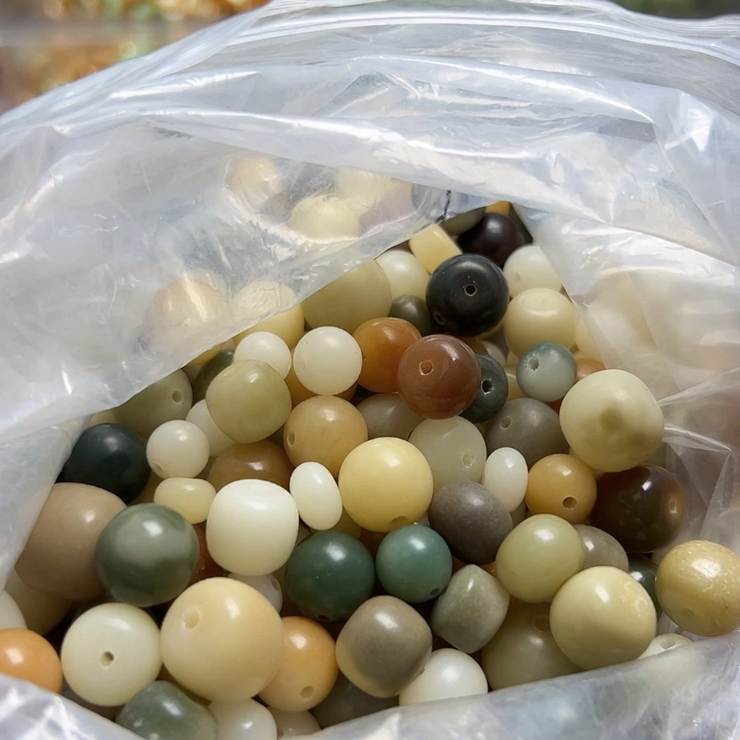 菩提根/象牙果吊坠瑕疵大小混800颗