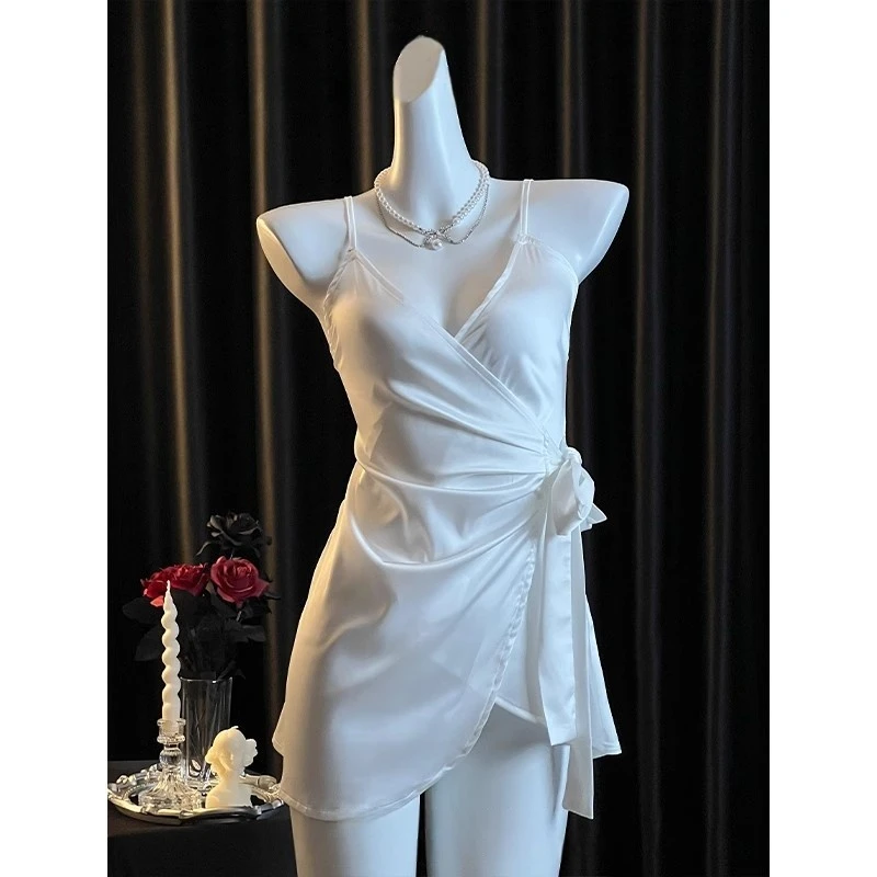 【月光慕斯】法式性感系带女士修身显瘦缎面吊带睡裙纯欲舒适睡衣