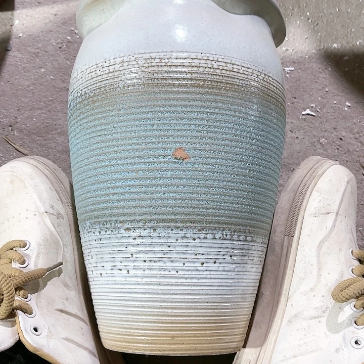 红陶口径21高度31一只小瑕疵