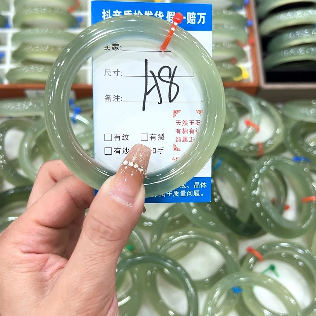 l***l蛇纹石玉未镶嵌手镯