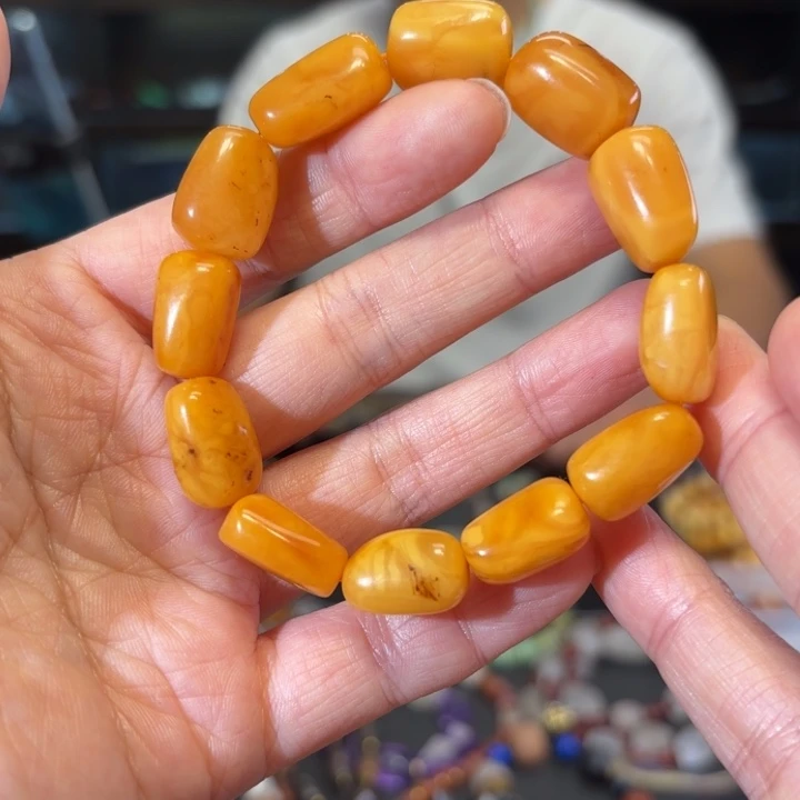 蜜蜡未镶嵌颈饰蜜蜡