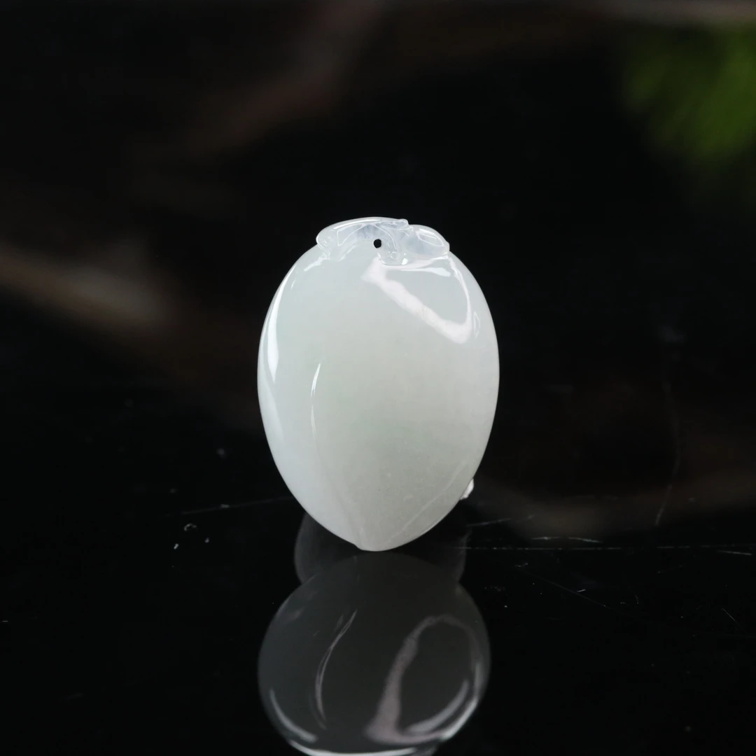 lot3天然缅甸翡翠A货桃子/100102/保利厦门拍卖