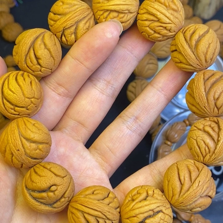 桃核吊坠秦岭龙纹桃核11111