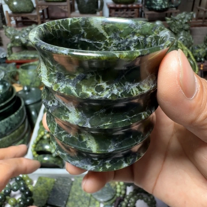 蛇纹石玉未镶嵌竹节杯