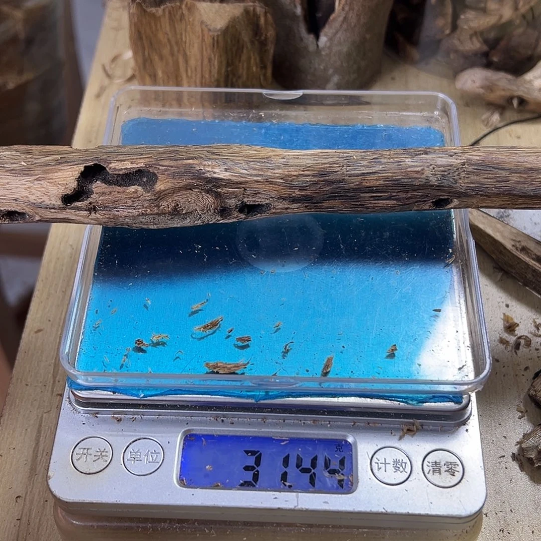 香料绿奇楠虫漏31克白棋