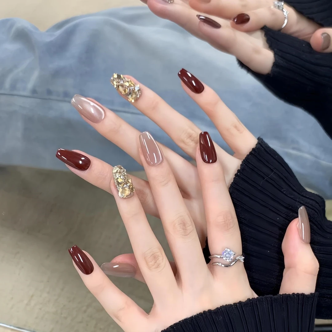 秋冬高级感棕红色恋人猫眼气质纯手工穿戴甲显白美甲可拆卸假指甲