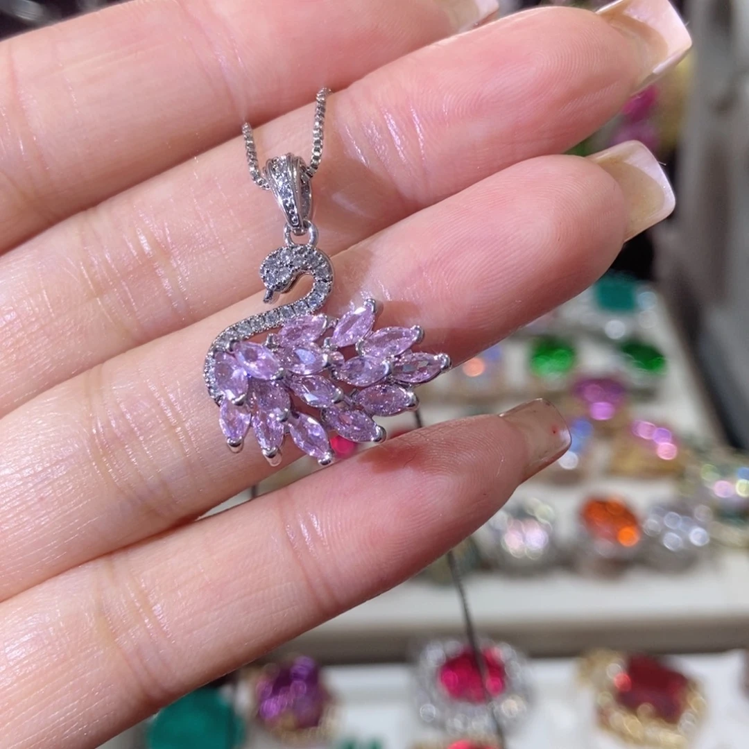 66锆石（处理）吊坠