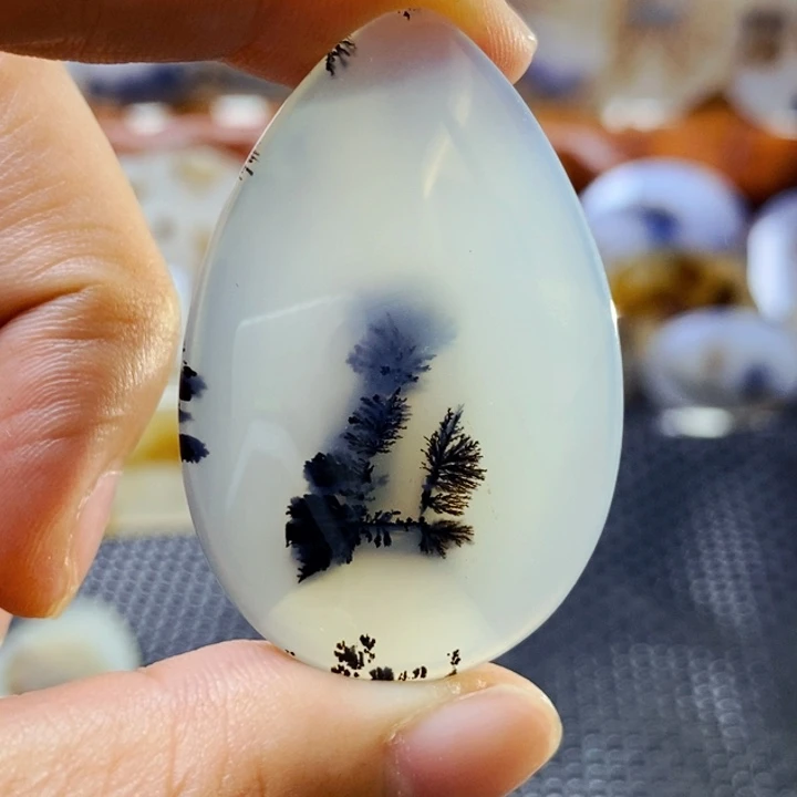 玛瑙/玉髓未镶嵌珠宝半成品