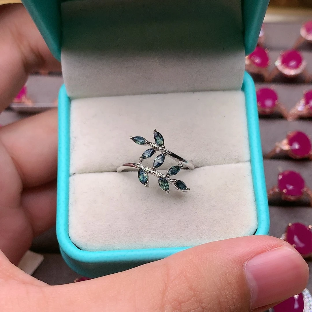 蓝宝石戒指银S925镶嵌