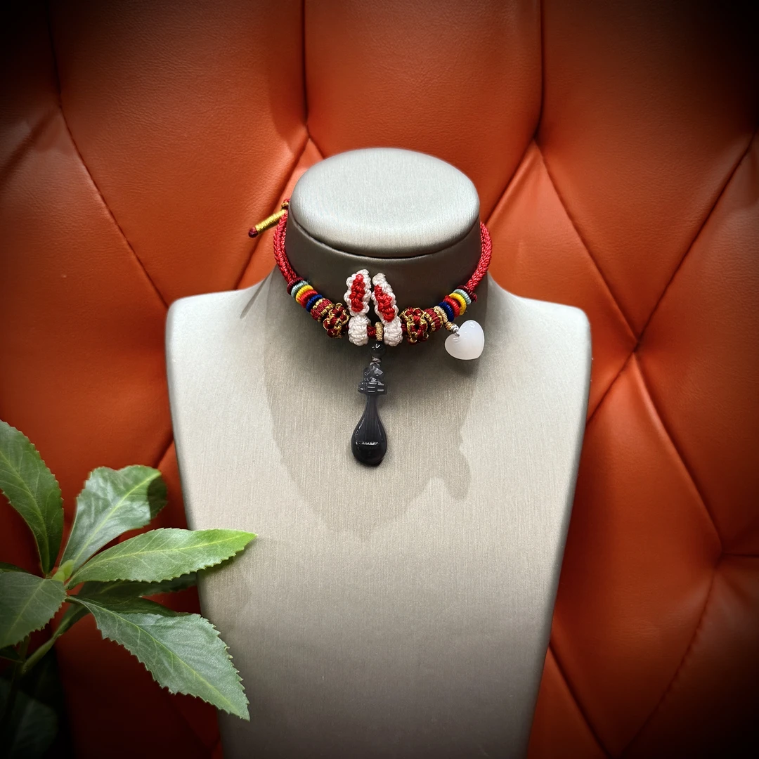 壹屿珠宝 022149  和田玉典藏手饰