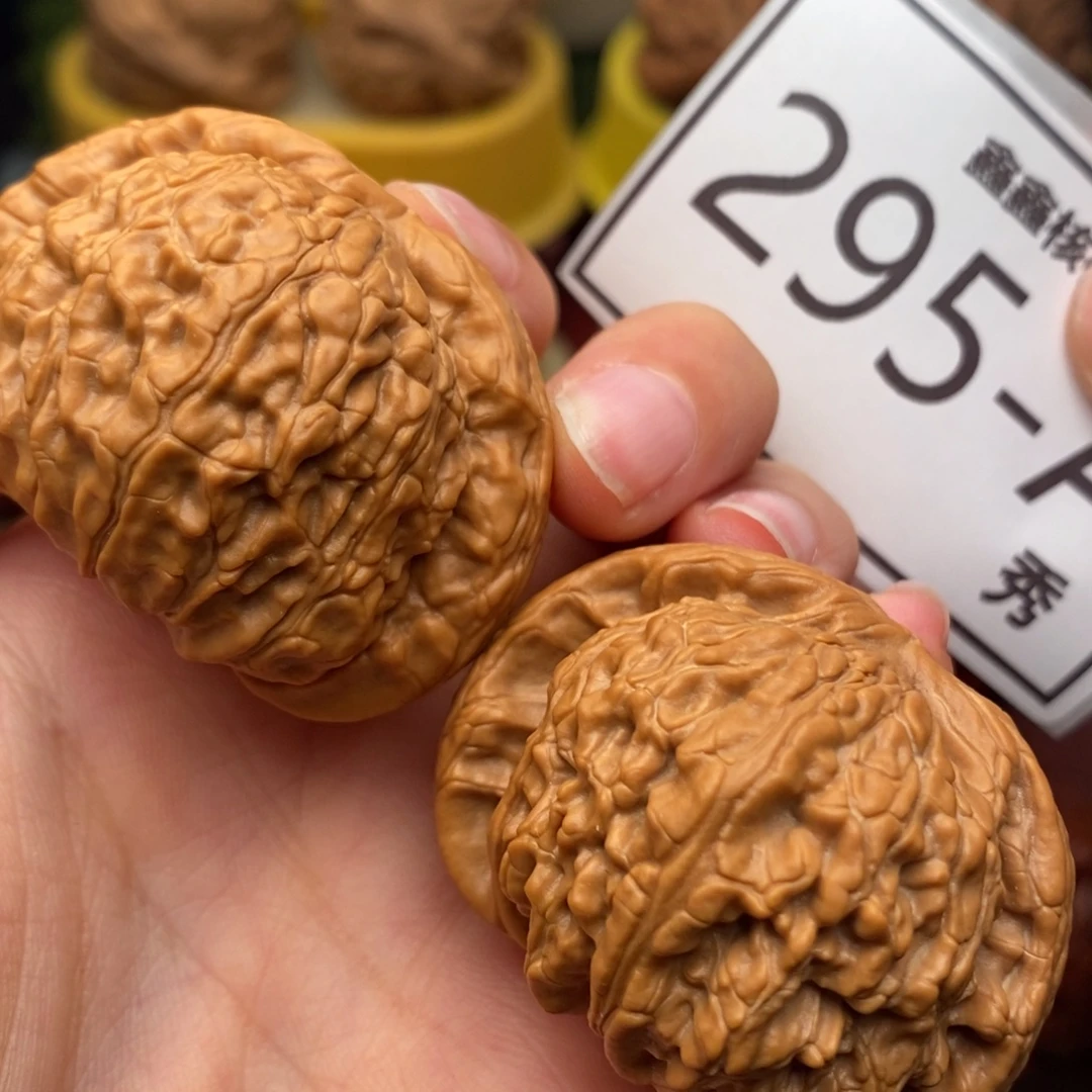 把件文玩核桃白狮子44……