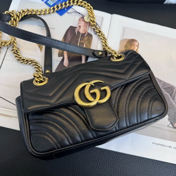 95新 GUCCI/古驰 大麦中古/gucci马蒙22黑金/斜挎