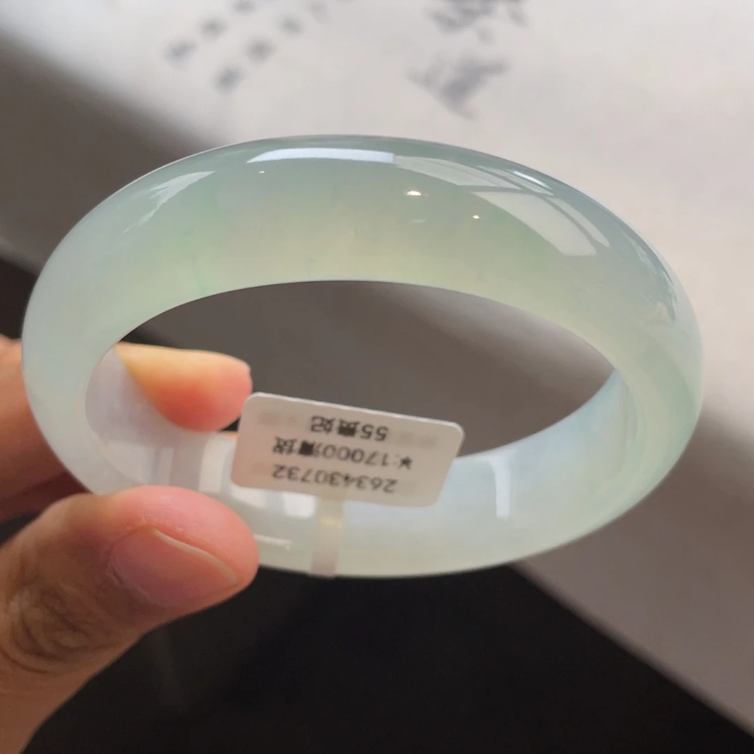 未镶嵌手镯翡翠回流/起胶淡晴底贵妃手镯（强推）