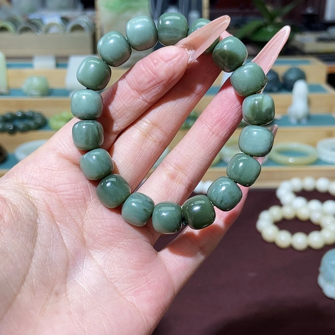 和田玉未镶嵌手链