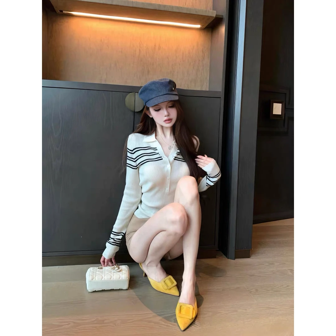 【现货】黑白条纹纯欲风显瘦身材翻领长袖针织衫女春季内搭修身上衣