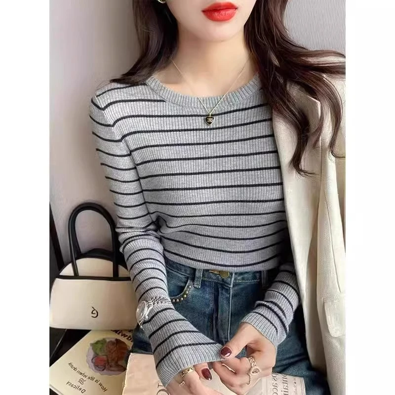 芯娇晴条纹针织衫女春季2025年新款内搭修身显瘦长袖T恤正肩上衣