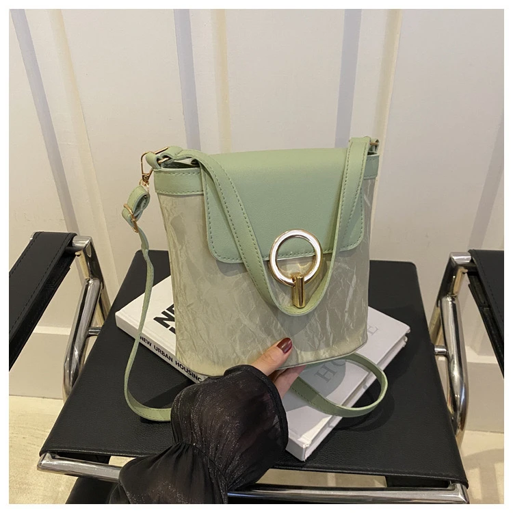 【新疆包邮】小众简约单肩包夏季新款包包女休闲简约链条时尚斜挎