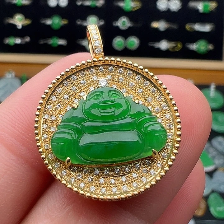 翡翠18K金镶嵌颈饰佛10.9