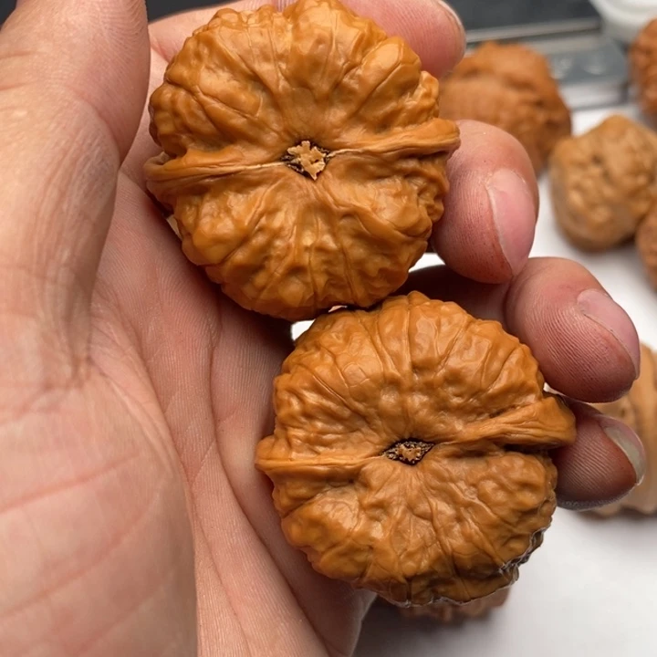 吊坠文玩核桃近距离破世界纪录