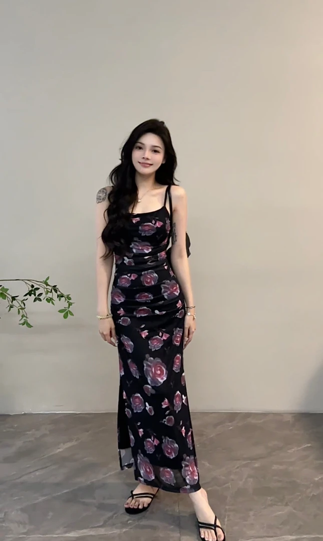 【苏苏】性感纯欲碎花网纱吊带连衣裙女夏季修身包臀开叉长裙DT1152