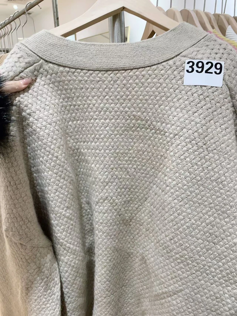 董姐女装毛衣样板毛衣春秋款提花百搭针织打底衫