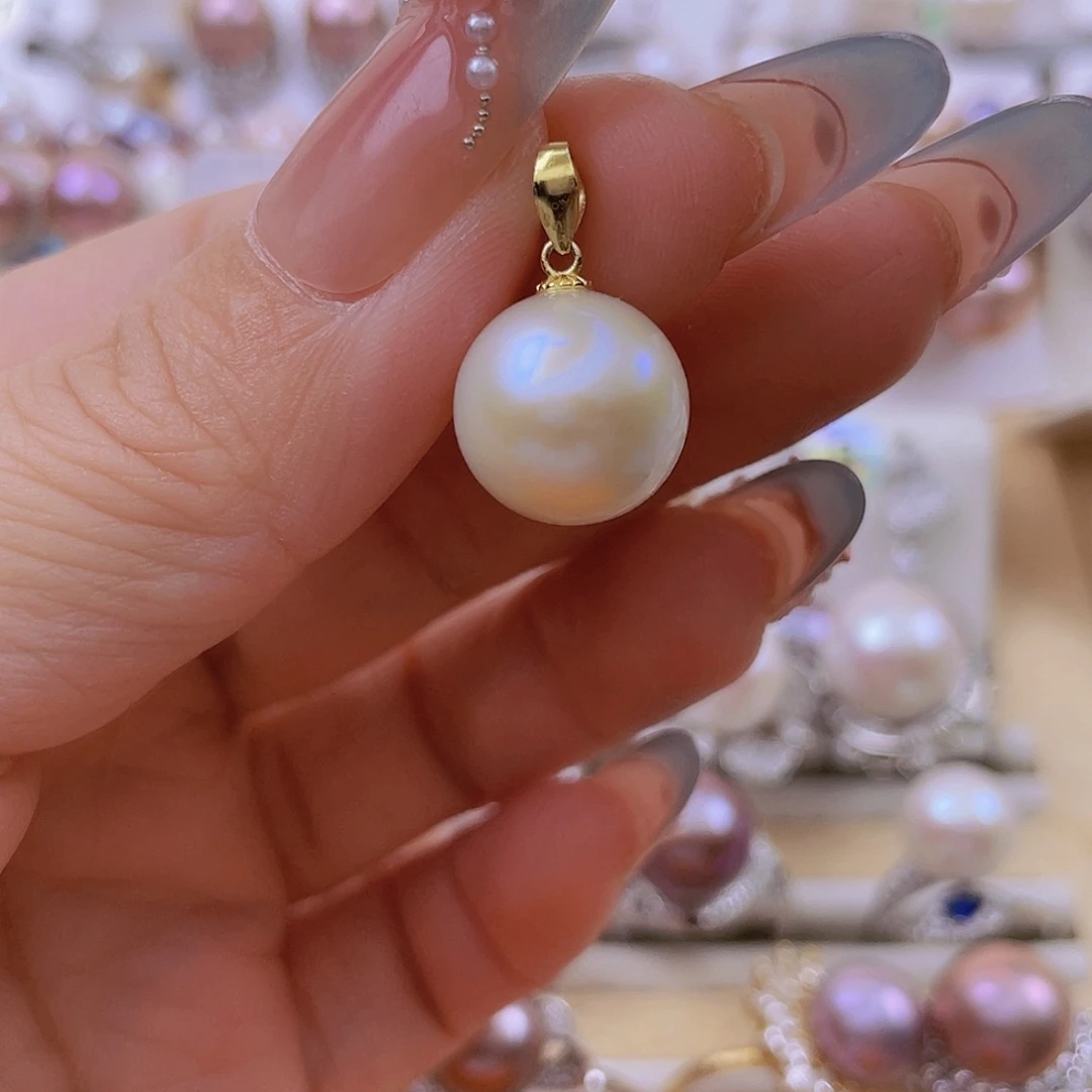 银S925镶嵌淡水珍珠吊坠(赠链)