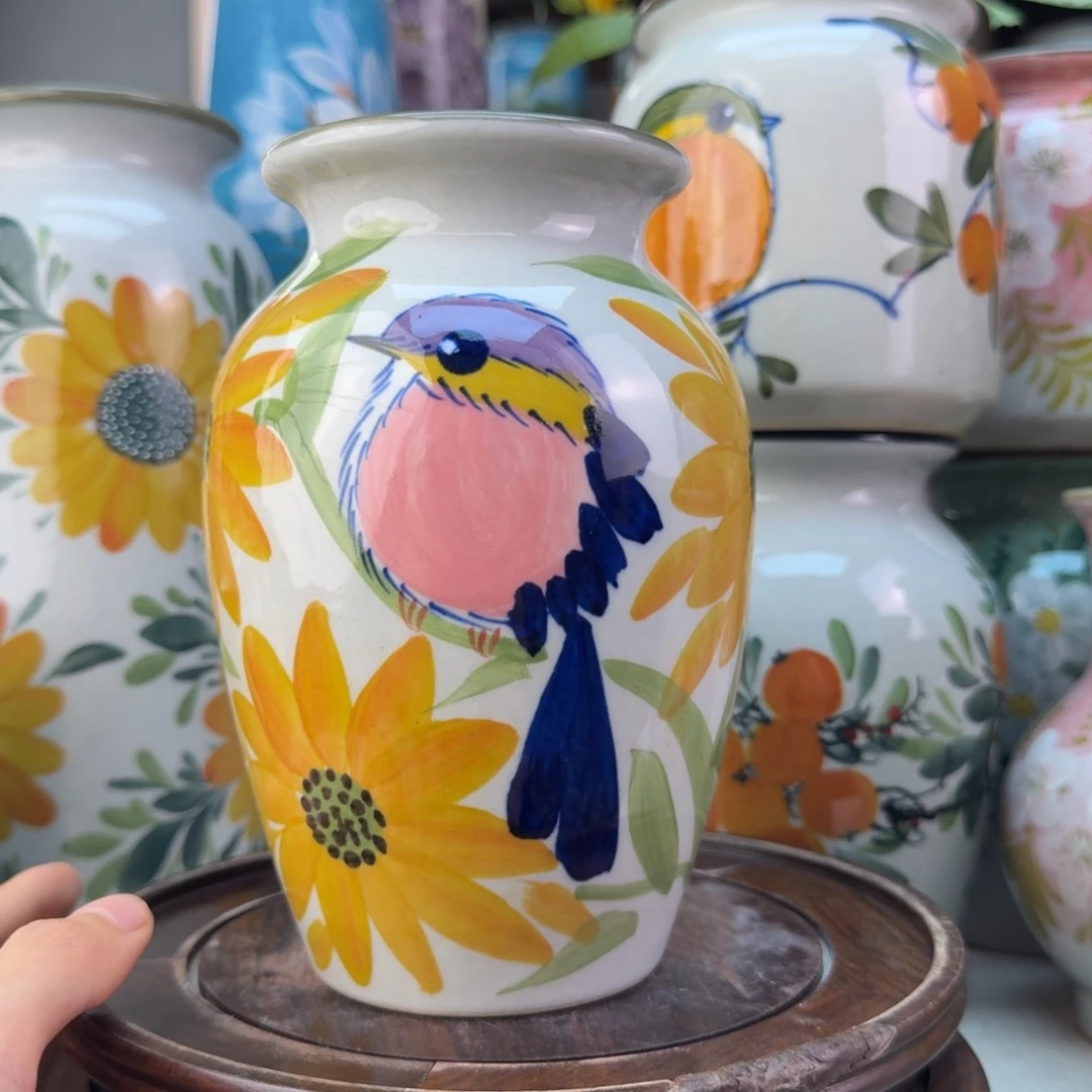 景德镇纯手绘陶瓷花瓶