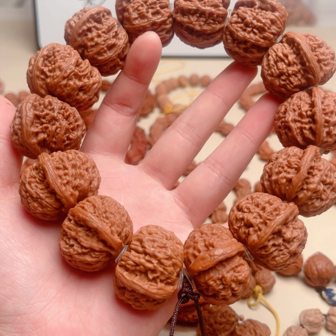 手串文玩核桃烟白狮子