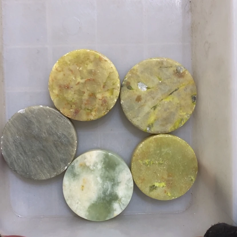 【闪购商品】蛇纹石玉颈饰未镶嵌24